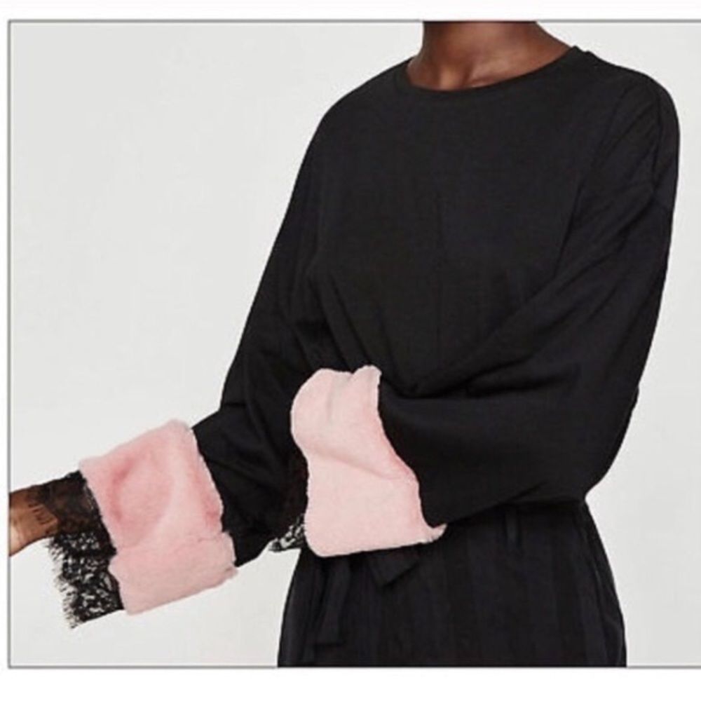 ZARA Trafaluc Sweater